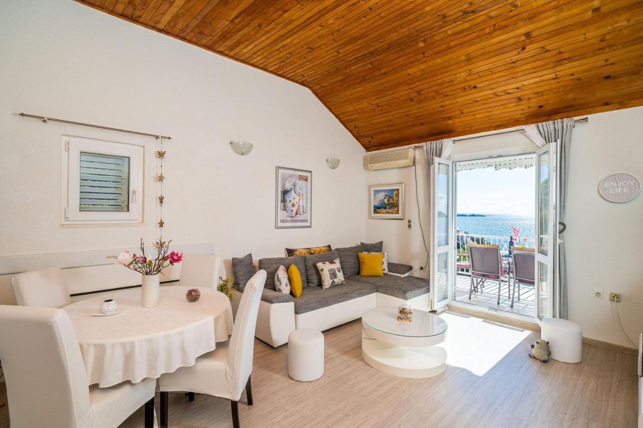 Indy'S Beach Apartments Dubrovnik Bagian luar foto