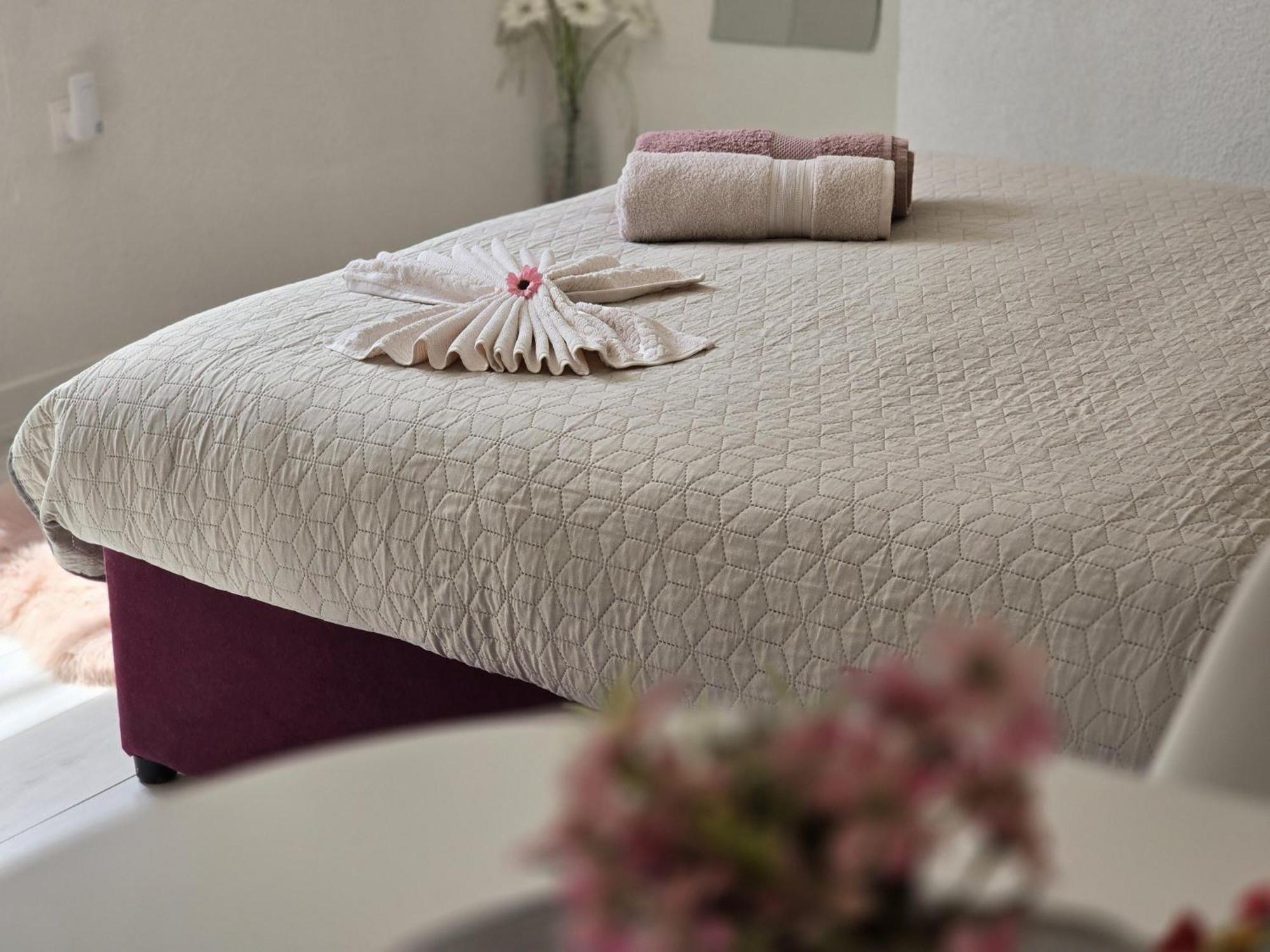 Indy'S Beach Apartments Dubrovnik Bagian luar foto